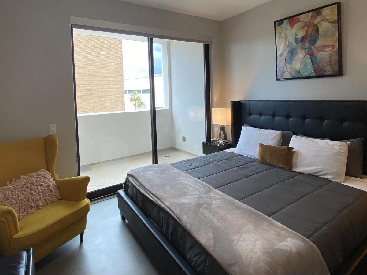 One Lux Stay At The Mansfield Miracle Mile Los Angeles Bagian luar foto